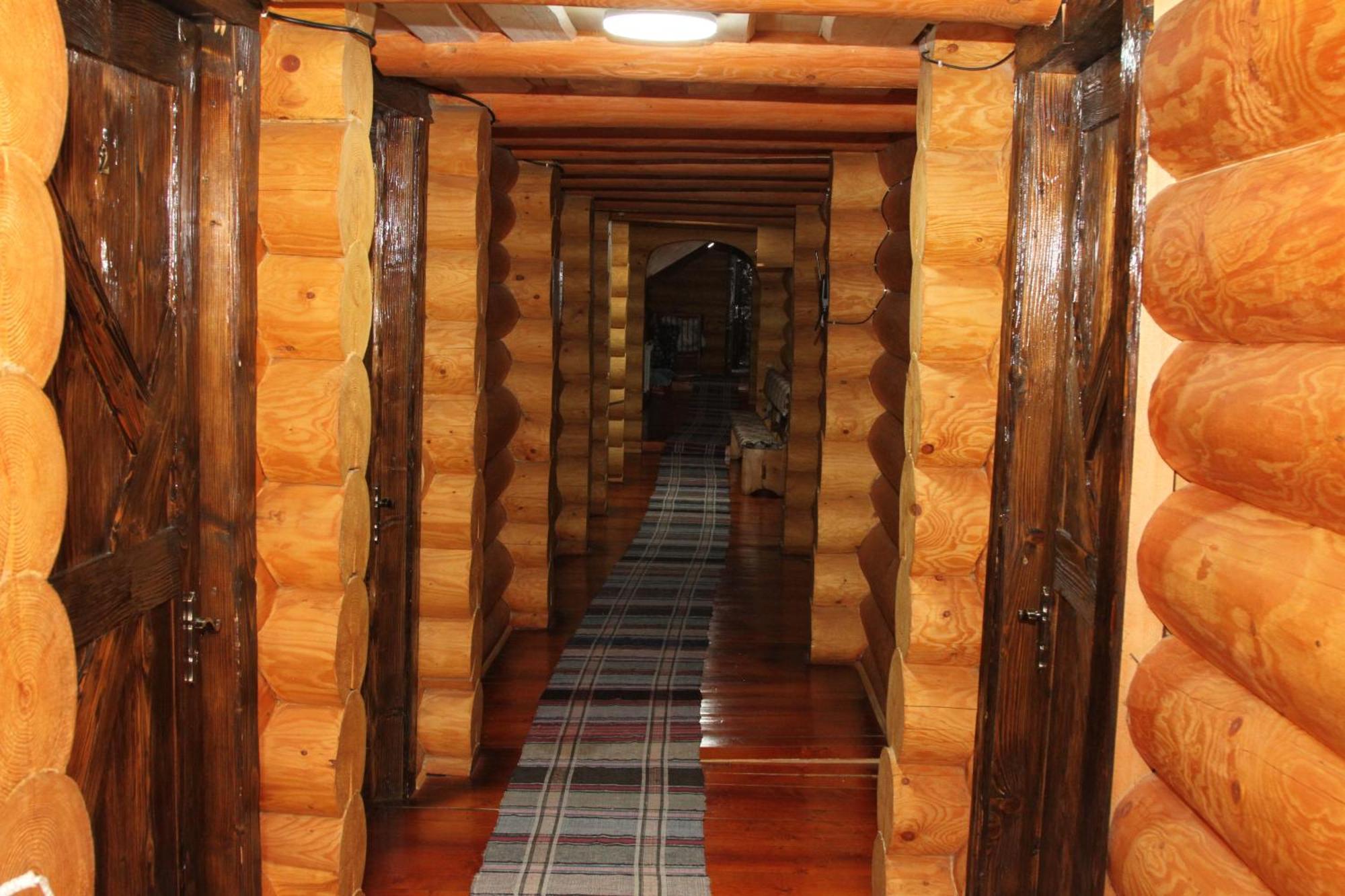 Hotel Berloga-Sinevir Synevyrs'ka Polyana Bagian luar foto